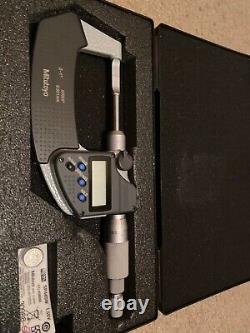 0-1 Mitutoyo 422-330-30 Digital Blade Micrometer