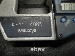 0-1 inch digital micrometer 395-791-30 (IC)