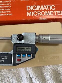 Digital Micrometer Mitutoyo Model 293-725-10 MDC-1 MF. Outside Mic
