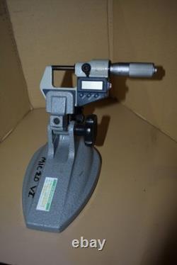 Digital micrometer Mitutoyo with cast base 293-725-30 0-1 with SPC output