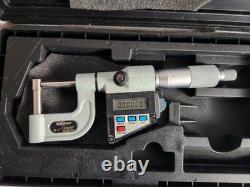 MITUTOYO. 00005 Resolution 0-1 Tube MICROMETER Digital No. 395-734