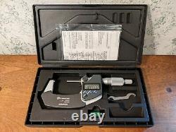 MITUTOYO 1-2 Inch DIGITAL MICROMETER NO 293-341-30 with CASE & 1 INCH STANDARD