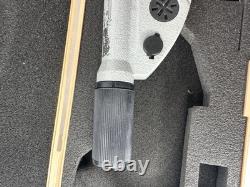 MITUTOYO 293-676 DIGITAL MICROMETER- Works Needs Battery