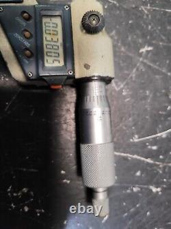 MITUTOYO 293-722-30 DIGITAL 1 TO 2 OUTSIDE MICROMETER. 001mm. 00005