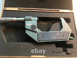 MITUTOYO 2-3 DIGITAL OUTSIDE MICROMETER 293-722-30 With CASE. 00005