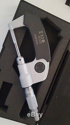 MITUTOYO 422-330 Digital Micrometer, Blade, 0 to 1 In, Used