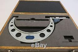 MITUTOYO 8-9 DIGITAL OUTSIDE MICROMETER #193-219 with original case