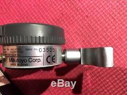 MITUTOYO 8 inch Digital depth Indicator model 547-217 2.5 In Base machinist tool