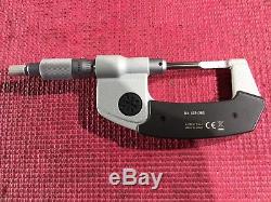 MITUTOYO DIGITAL BLADE outside Micrometer 0-1 Inch With. 00005 Grad 422-360-1M/. 4T