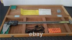 MITUTOYO Model CDC-18 550-223-10 Digital INSIDE OUTSIDE MICROMETER- Excellent