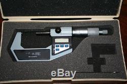 Mitutoyo 1- 2 Digital Micrometer No. 293-712 With Case Inch & Metric