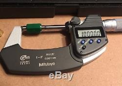 Mitutoyo 1-2 digital coolant proof micrometer carbide tip 293-331 excellent