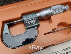 Mitutoyo 206-101 Series 193 Digit Outside Micrometer 0-1 With Paperwork & Case