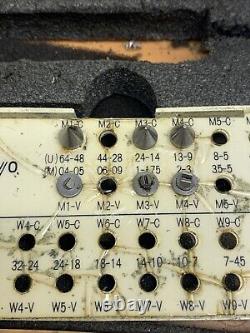 Mitutoyo 226-137 Digit Thread Micrometer 0-1.001 with 4 Anvils Sets. Metric