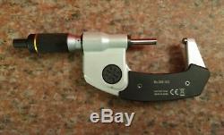 Mitutoyo 293-181 QuantuMike Digimatic Micrometer 1-2/25-50mm SPC Free S/H. 0001