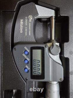 Mitutoyo 293-240-30 Digimatic Micrometer 0-25mm IP65 Carbide Faces Used MDC-25PX