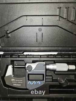 Mitutoyo 293-240-30 Digimatic Micrometer IP65 0-25mm 0.001mm Resolution MDC-25PX