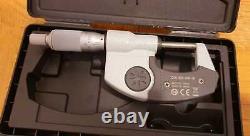 Mitutoyo 293-340-30 0-1 Micrometer Coolant Proof Digimatic IP65