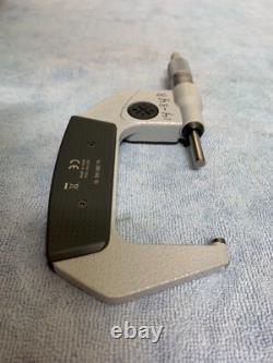 Mitutoyo 293-342-30 digital micrometer 2-3