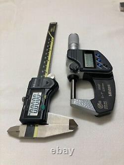 Mitutoyo 293-348 Digital 0- 1 Micrometer and 500-196-20 Digital 6 Caliper Set