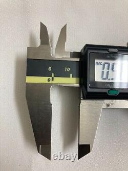 Mitutoyo 293-348 Digital 0- 1 Micrometer and 500-196-20 Digital 6 Caliper Set