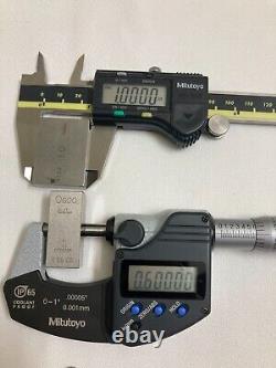 Mitutoyo 293-348 Digital 0- 1 Micrometer and 500-196-20 Digital 6 Caliper Set
