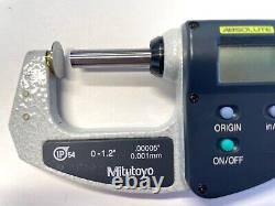 Mitutoyo 293-676 Digimatic Micrometer, 0-1.2/30.48mm Range. 00005 Disc Anvil