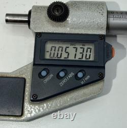 Mitutoyo 293-722-30 MDC-2 Digital Micrometer 1-2.00005 Ratchet Case Japan