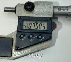 Mitutoyo 293-722-30 MDC-2 Digital Micrometer 1-2.00005 Ratchet Case Japan
