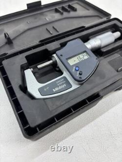 Mitutoyo 293-831-30 Digital Micrometer 0-1 (25.4mm)