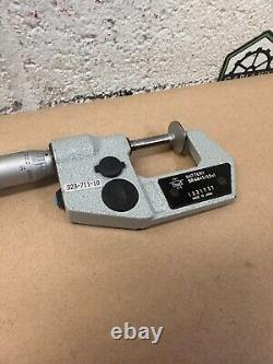 Mitutoyo 323-711-10 Digimatic Micrometer 0-1 0.00005-0.001mm No Case