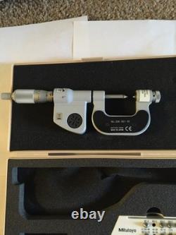 Mitutoyo 326-351-10 Digimatic Thread Mike 0-1 0.00005 0.001mm Grad