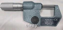 Mitutoyo 326-711-10, 342-431-10, 293-765-30 Digital Thread Micrometer