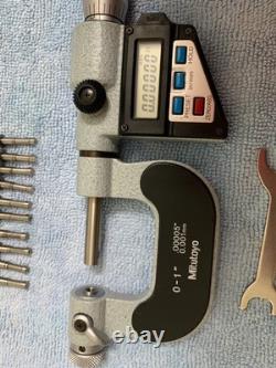 Mitutoyo 326-711-10 digital thread micrometer 0-1