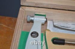 Mitutoyo 340-525 Outside Digital Micrometer 800-900mm