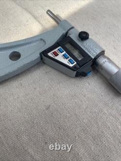 Mitutoyo 340-712 Interchangeable 6-12'' Digital Micrometer. 0001'' 0.001mm