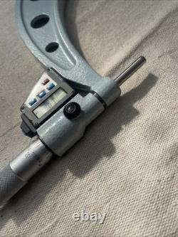 Mitutoyo 340-712 Interchangeable 6-12'' Digital Micrometer. 0001'' 0.001mm