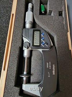 Mitutoyo 369-350 Digital Disk Micrometer, Non-Rotating Spindle, 0-1