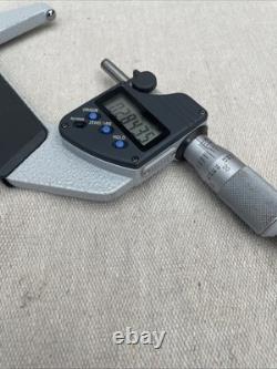 Mitutoyo 395-353 Spherical LCD Face Micrometer, Ratchet Stop, 2-3