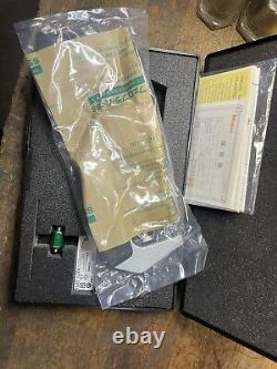 Mitutoyo 406-351-30, 1 to 2, In/mm Digital Non-Rotating Spindle Micrometer SPC