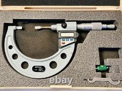 Mitutoyo 422-312-10 1-2 Digital Blade Micrometer with 1 Standard and Case
