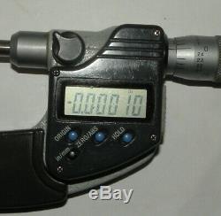 Mitutoyo 422-330 0-1 Digital LCD Display Blade Micrometer. 00005 0.001MM