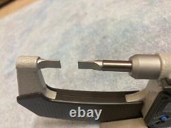 Mitutoyo 422-330-30 Digital Blade Micrometer, 0-1/0-25.4mm