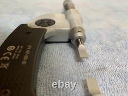 Mitutoyo 422-330-30 Digital Blade Micrometer 0-1