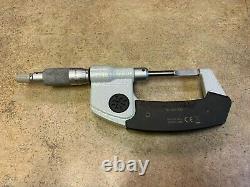 Mitutoyo 422-330 Digital Blade Micrometer 0-1.00005.001mm