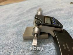 Mitutoyo 422-360 digital blade micrometer 0-1