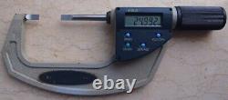 Mitutoyo 422-412 Digimatic Blade Micrometer Non-Rotating Spindle, 25-55mm