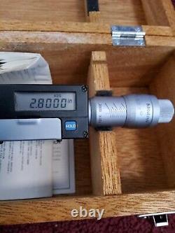 Mitutoyo 468-214 2.800-3.200 Digital Holtest Internal bore gage micrometer