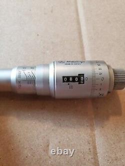 Mitutoyo. 8-1.0 Bore Micrometer Gage Holtest Intrimik Three Point Digit Read Out