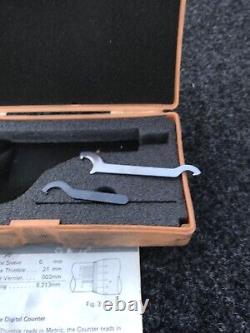 Mitutoyo Combimice Micrometer 0-1 0-25mm No 159-211 N withCase Japan NEW